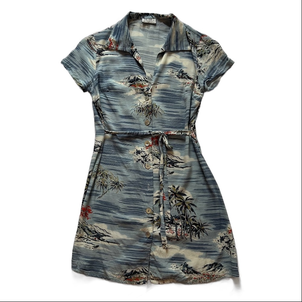 Vintage BCBG Hawaiian Beach Cover